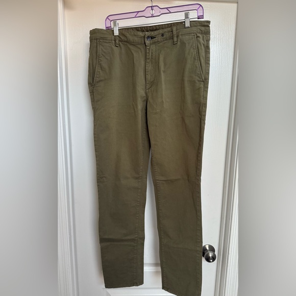 rag & bone Men's Olive Chinos - Picture 1 of 4